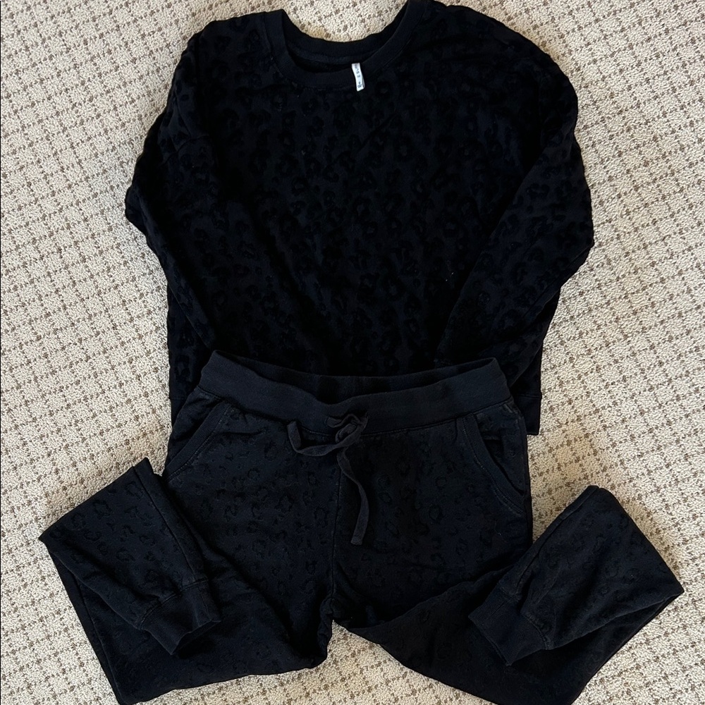 Z Supply Midnight Black Jogger Ensemble